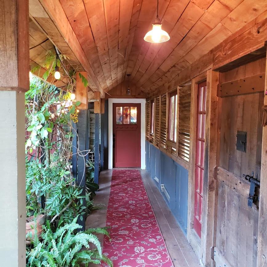 Cedar Oaks Inn Llc Дикинсон Экстерьер фото