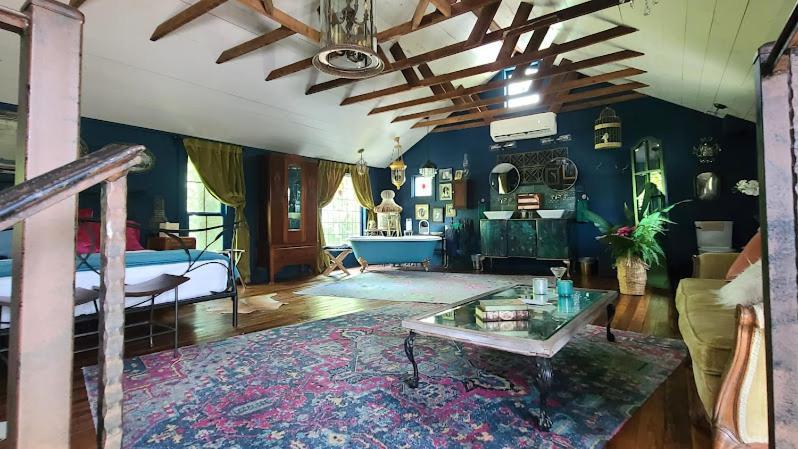 Cedar Oaks Inn Llc Дикинсон Экстерьер фото